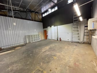 2/4 Eames Street Albury NSW 2640 - Image 2