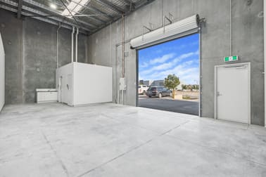 2/4 Fringed Way Ellenbrook WA 6069 - Image 3