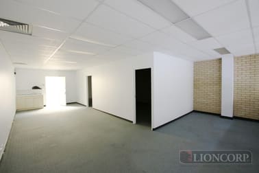 Upper Mount Gravatt QLD 4122 - Image 2