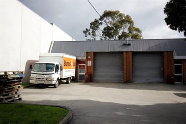 1/15 Michellan Court Bayswater VIC 3153 - Image 2