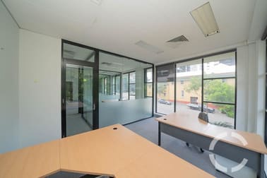 7 / 165 Melbourne Street South Brisbane QLD 4101 - Image 3