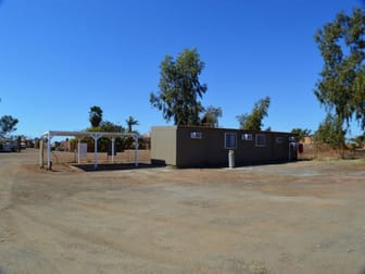 9 Yanana Street Wedgefield WA 6721 - Image 3