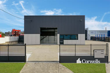 1/5 Kimberley Road Burleigh Heads QLD 4220 - Image 2