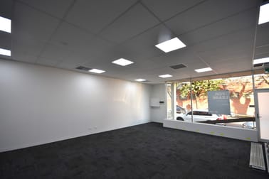 2/529 Kiewa Street Albury NSW 2640 - Image 3