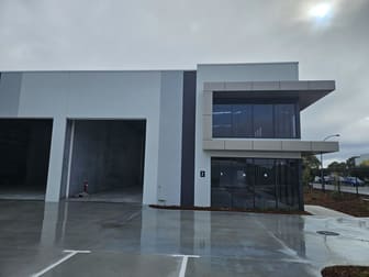 2/11 Langar Way Landsdale WA 6065 - Image 2