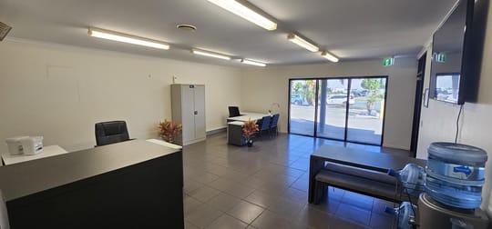 2/31 Iridium Drive Paget QLD 4740 - Image 3
