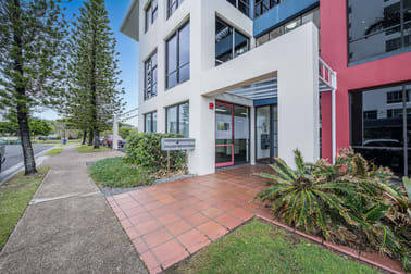 1/126 Alexandra Parade Alexandra Headland QLD 4572 - Image 2