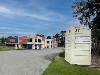 2/37 Alliance Ave Morisset NSW 2264 - Image 1