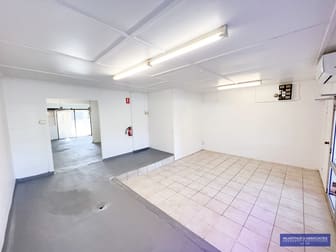 3/52-58 King Street Woody Point QLD 4019 - Image 2