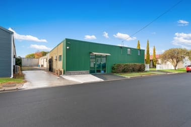 18 Union Street Sale VIC 3850 - Image 1