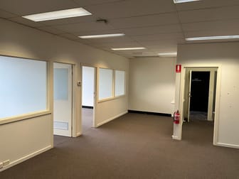 Suite 1/46 New Street Ringwood VIC 3134 - Image 3