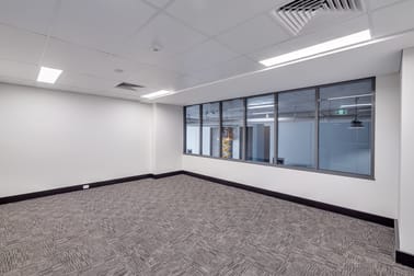 Unit 13/4 Jullian Close Banksmeadow NSW 2019 - Image 2
