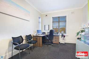 2/405 Crown Street Wollongong NSW 2500 - Image 1