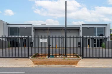 28 Kesters Road Para Hills West SA 5096 - Image 2