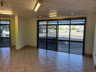 Shop 7/116-118 Hoare Street Manunda QLD 4870 - Image 2