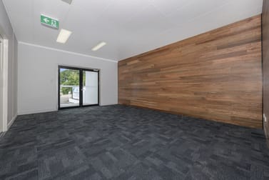 Unit 3/137 Ingham Road West End QLD 4810 - Image 3