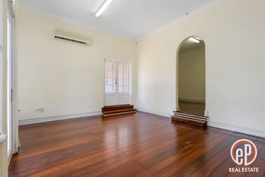 92 Marine Terrace Fremantle WA 6160 - Image 2