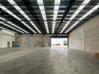 Unit 2, 17 Felstead Drive Truganina VIC 3029 - Image 3