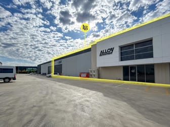 Unit 2, 17 Felstead Drive Truganina VIC 3029 - Image 1