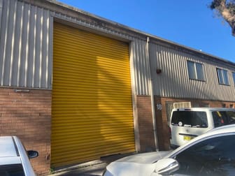 18/2 Burrows Road South St Peters NSW 2044 - Image 1