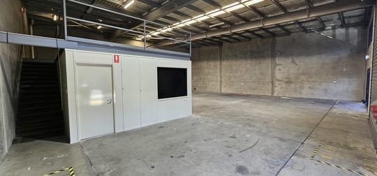 4/25 Transport Avenue Paget QLD 4740 - Image 2