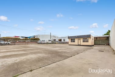 29 Wright Street Sunshine VIC 3020 - Image 2