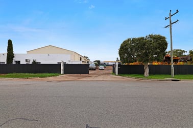 4 Lower Park Road Maddington WA 6109 - Image 1