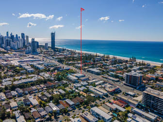 4/2484 Gold Coast Highway Mermaid Beach QLD 4218 - Image 3
