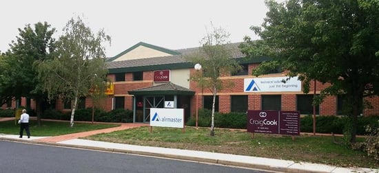 Unit 2/137 Canberra Avenue Fyshwick ACT 2609 - Image 1