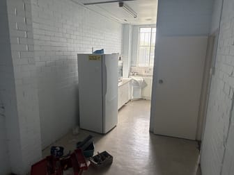 Click to view all images 1/12 Apsley Place Seaford VIC 3198 - Image 3