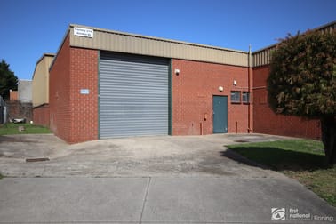 3/14 Gordon Street Cranbourne VIC 3977 - Image 2