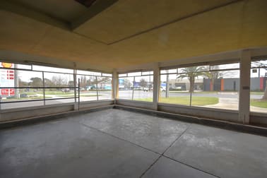 79 Elgin Boulevard Wodonga VIC 3690 - Image 2