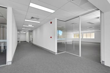 Level 1/Level 1 150 Horton Parade Maroochydore QLD 4558 - Image 2