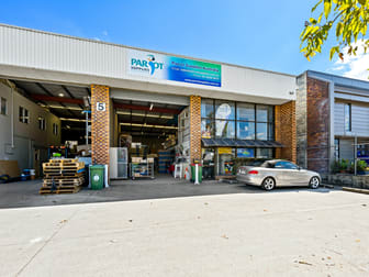 2/5 Westerway Street Slacks Creek QLD 4127 - Image 3