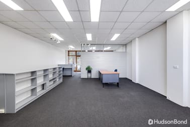 18 Pinnacle Crescent Bulleen VIC 3105 - Image 3