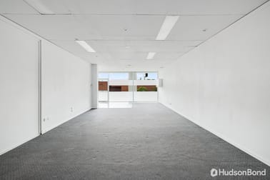4/15-17 Heatherdale Road Ringwood VIC 3134 - Image 3