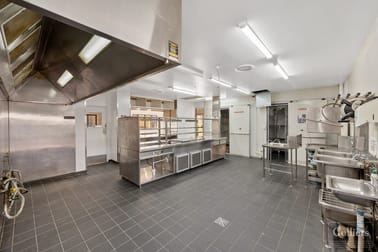 Click to view all images 152 Charters Towers Road Hermit Park QLD 4812 - Image 3