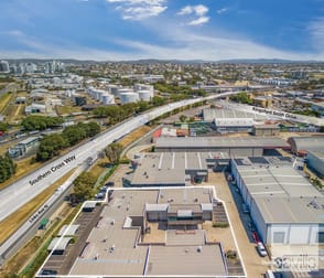 55 Links Avenue North Eagle Farm QLD 4009 - Image 3