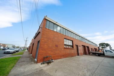 2/6-8 Henley Court Moorabbin VIC 3189 - Image 2