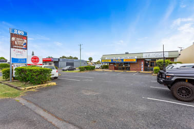 Shop 2/293 Richardson Road Kawana QLD 4701 - Image 3