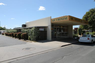 19 Anakie Street Emerald QLD 4720 - Image 2