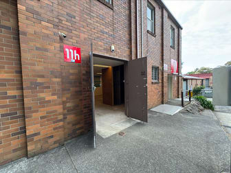 11H/106 Old Pittwater Road Brookvale NSW 2100 - Image 2