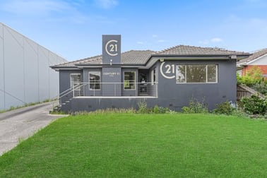 10 Wheeler Street Berwick VIC 3806 - Image 1