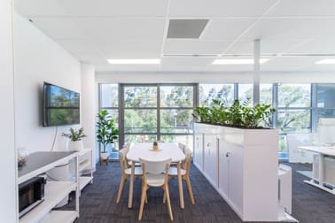 2.06/4 Columbia Court Norwest NSW 2153 - Image 3