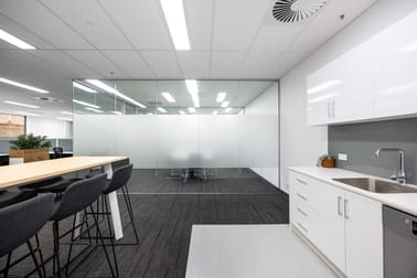 3.01/30 Currie Street Adelaide SA 5000 - Image 3