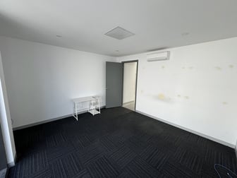 38 Stelvio Close Lynbrook VIC 3975 - Image 2