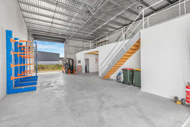 Unit 4/25 Spitfire Place Rutherford NSW 2320 - Image 3