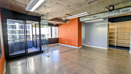 13/33 Elkhorn Avenue Surfers Paradise QLD 4217 - Image 3
