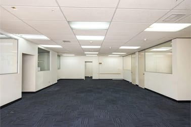 T24/225 Illawarra Crescent South Ballajura WA 6066 - Image 1