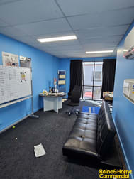 Unit 8/6-8 Bluett Drive Smeaton Grange NSW 2567 - Image 3